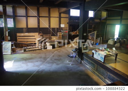 View of the Sasaki House, an important cultural property of Okinoshima Town 108884322