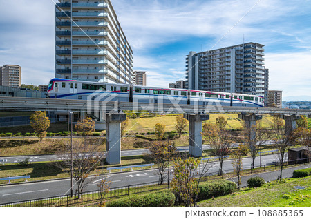 齋藤西公園旁運行的單軌電車 108885365