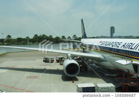 Heisei s698 108886687