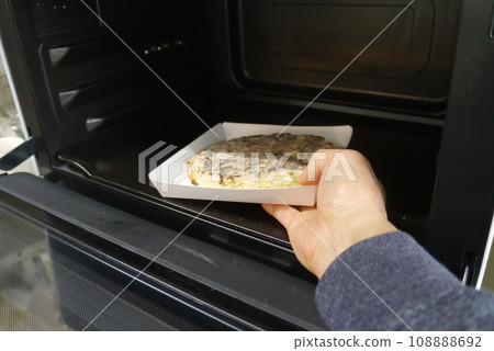 簡單又美味的微波爐冷凍食品 108888692