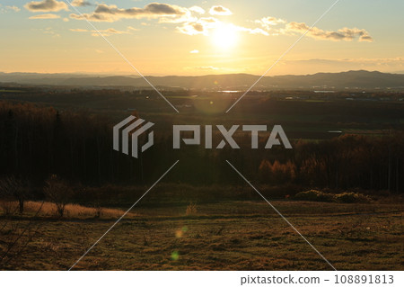 網走福祿考公園的日落景觀（北海道） 108891813