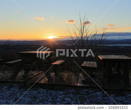 網走福祿考公園的日落景觀（北海道） 108891832