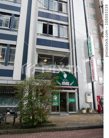Izumiya main store 108893339