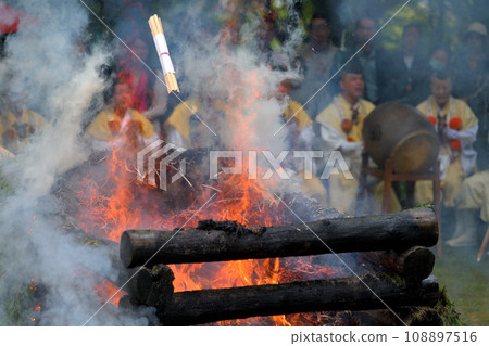Choito Daigoma - 戈馬樹被丟進火裡 108897516