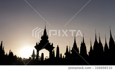 landscape in silhouette 108898510
