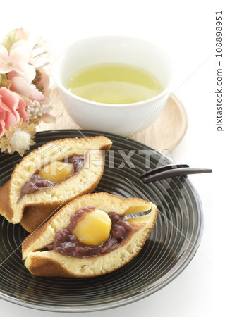 板栗Dorayaki 板栗Dorayaki 108898951