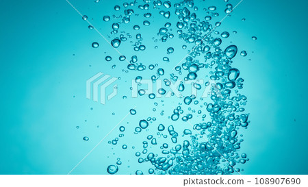 beautiful underwater bubbles background 108907690
