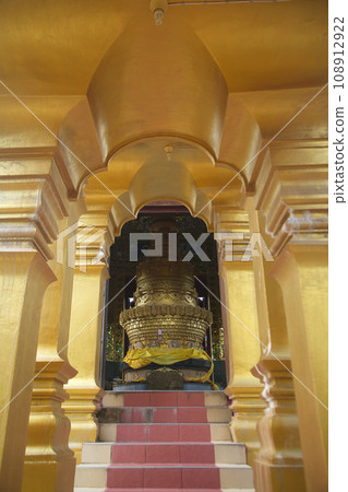 The Main pagoda name is Phra Maha Rattana Loha Jedi Sri Sasana Phothisat Sawang Boon inside contains the Buddha's relics at Wat Phra Sawang Boon. Located at Saraburi Province in Thailand 108912922