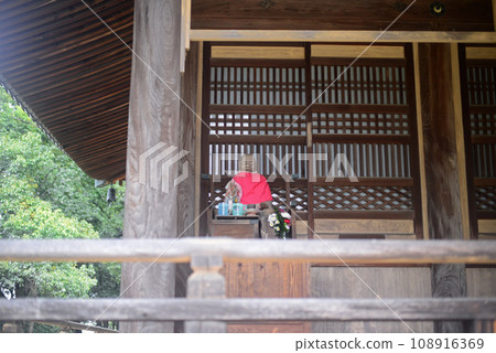 伊丹金陽寺行喜堂羅皇尊像 -1 108916369