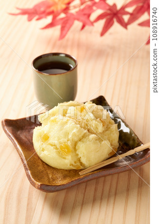 Oni steamed bun image Oni steamed bun image 108916740