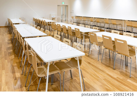 Infection-proof dining space Infection-proof dining space 108921416