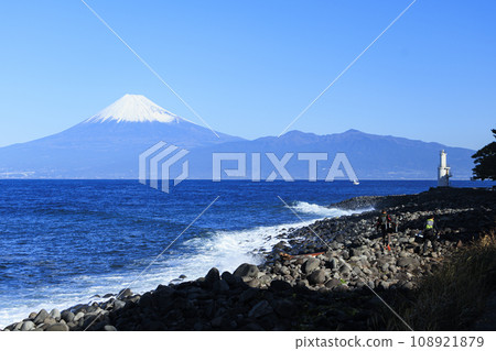 Mt. Fuji seen over Suruga Bay in winter across the sea of Izu Peninsula (Toda, Numazu City, Shizuoka Prefecture) Mt. Fuji seen over Suruga Bay in winter across the sea of Izu Peninsula (Toda, Numazu City, Shizuoka Prefecture) 108921879