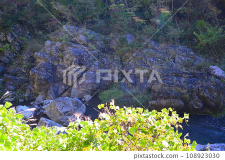 三橋峽,位於群馬縣和埼玉縣交界處 三橋峽,位於群馬縣和埼玉縣交界處 108923030