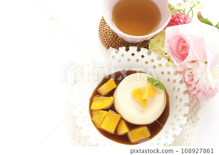 Jimami tofu with mango Jimami tofu with mango 108927861