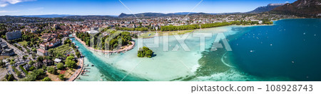 Aerial view of Annecy city Centre, gardens of Europe or jardins de l europe, in Haute Savoie, France 108928743