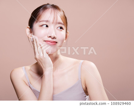 Women's beauty image, skin care, cosmetics, hair removal salon Women's beauty image, skin care, cosmetics, hair removal salon 108929460