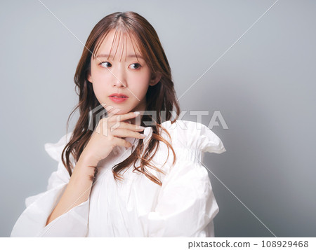 Women's fashion portrait beauty skin care cosmetics Women's fashion portrait beauty skin care cosmetics 108929468