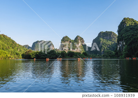 scenery of Trang An Scenic Landscape Complex in Ninh Bing, Vietnam 108931939