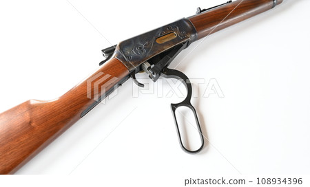 lever action rifle 108934396