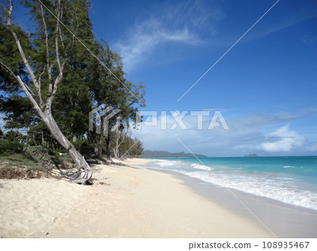 Waimanalo Beach on Oahu, Hawaii Waimanalo Beach on Oahu, Hawaii 108935467