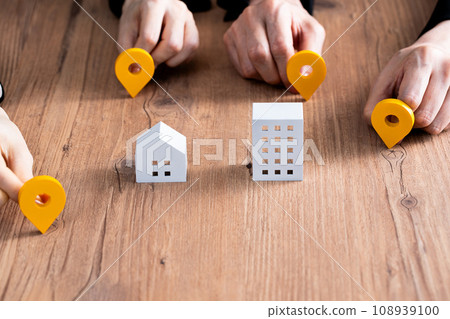 Craft image of location information Craft image of location information 108939100