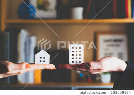 房地產工藝品 圖片 108939154