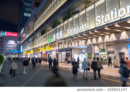 [Tokyo] Shinjuku Station city night view/Shinjuku New South Exit 108941147