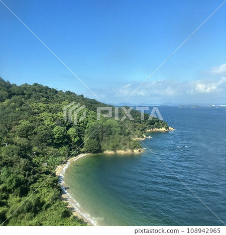 Blue Sea 108942965