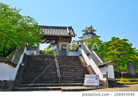 Kakegawa Castle, Totomi Province, restored wooden castle tower and drum turret, Kuruwa group Kakegawa Castle, Totomi Province, restored wooden castle tower and drum turret, Kuruwa group 108943040