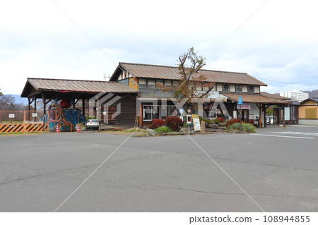 Abandoned station building Nagano Electric Railway Old Matsushiro Station 108944855