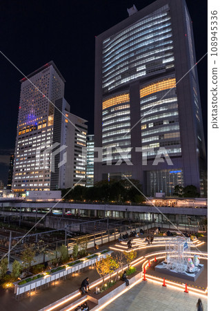 [Tokyo] Shinjuku city night view/Shinjuku new south exit terrace 108945336