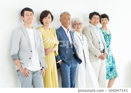 Youthful senior men and women Youthful senior men and women 108947541