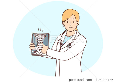 Smiling female doctor show body organ on tablet 108948476