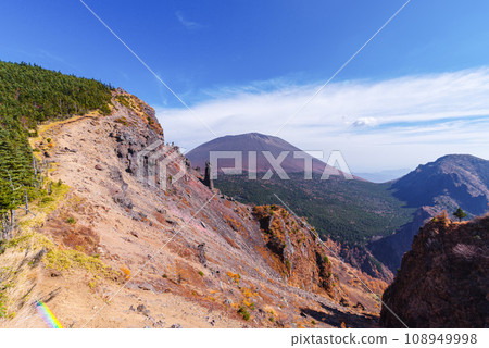 Autumn leaves of Mt. Asama Autumn leaves of Mt. Asama 108949998