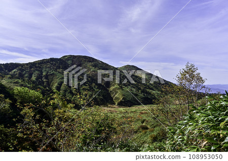 Autumn scenery of Hakusan Autumn scenery of Hakusan 108953050