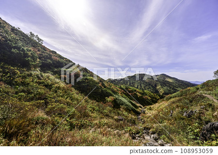 Autumn scenery of Hakusan 108953059