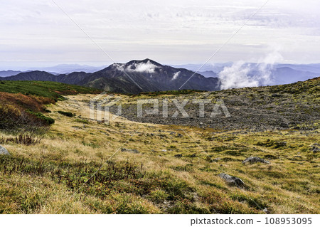 白山的秋天景色 108953095