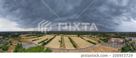 Drone panorama of a threatening thundercloud over the area of Frankfurt airport 108953729
