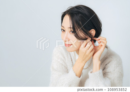 Beauty portrait of middle-aged women, skin care, cosmetics Beauty portrait of middle-aged women, skin care, cosmetics 108953852