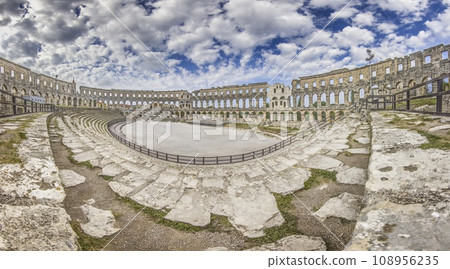 View inside the Roman amphitheater in the Croatian city of Pula without people 108956235