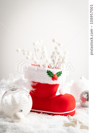 Christmas creative composition 108957001