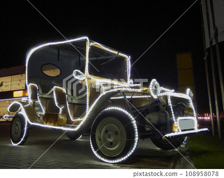 old cars with christmas decoration old cars with christmas decoration 108958078