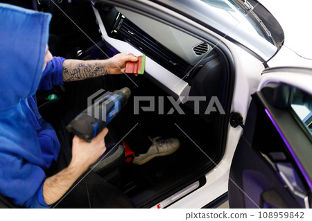 Car tinting, color change, detailing, protective film Car tinting, color change, detailing, protective film 108959842