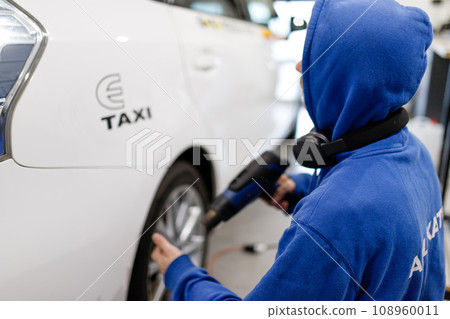 Car tinting, color change, detailing, protective film Car tinting, color change, detailing, protective film 108960011