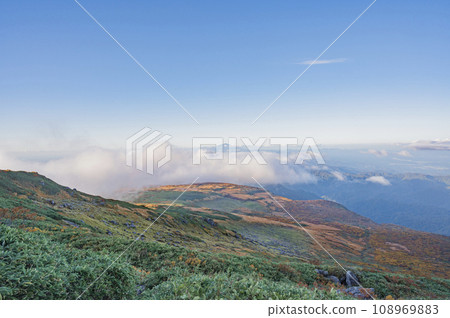 從月山眺望山形 108969883