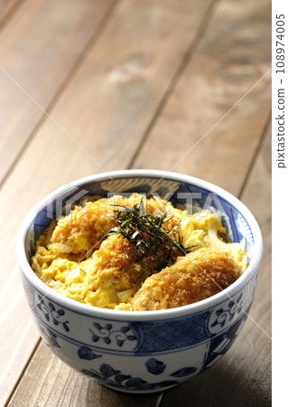 Fried oyster egg tojidon Fried oyster egg tojidon 108974005