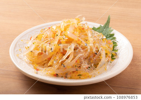 (Delicacy) Golden white fish 108976853