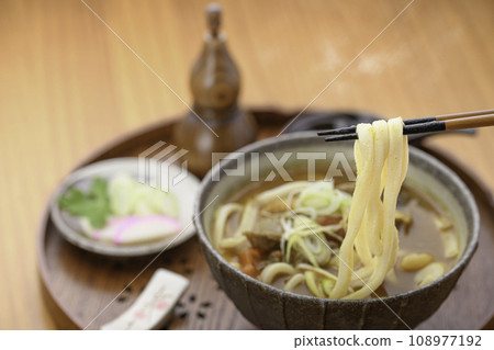 熱騰騰的現做咖哩烏龍麵 108977192