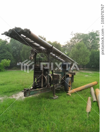 A picture of water pipe drilling machine A picture of water pipe drilling machine 108978767