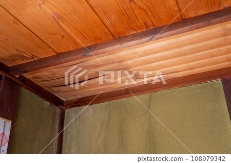 空房子漏了 空房子漏了 108979342